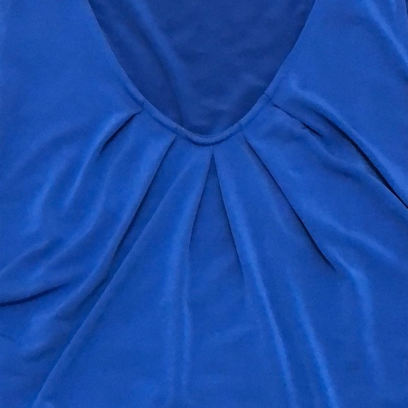 🛍🛍Blue tank top - Picture 2 of 3